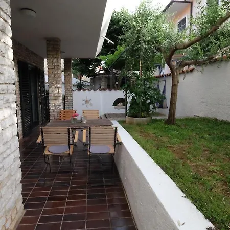 Apartmani Anita Porec Exterior photo